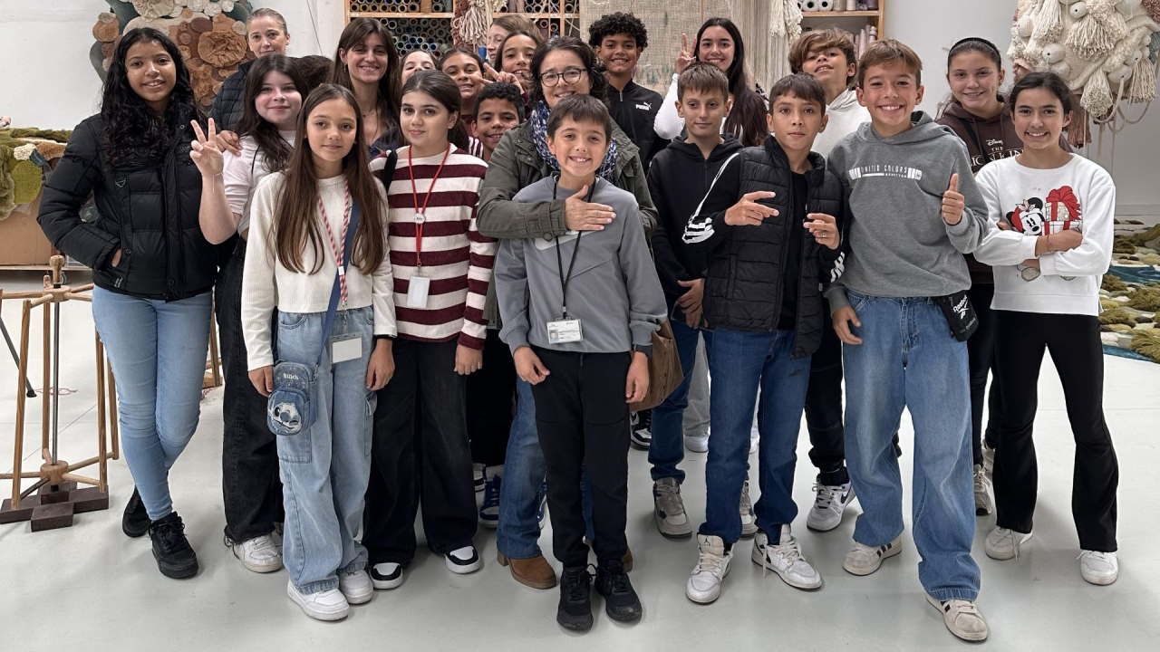 Visita de estudo ao Atelier da artista têxtil Vanessa Barragão - Albufeira